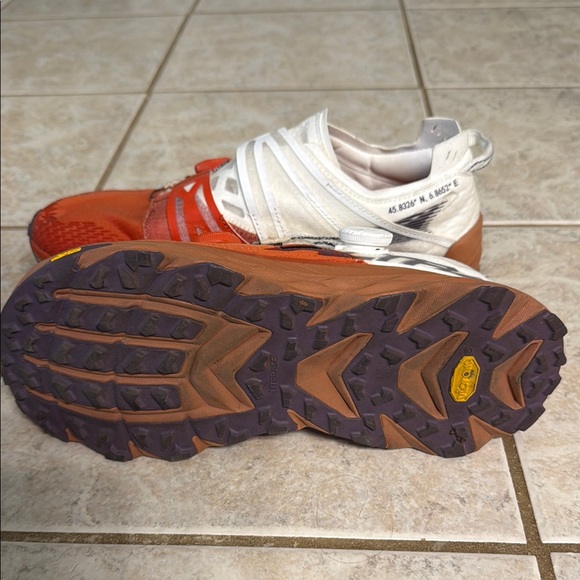 Altra Men's Athletic Shoes in White and Orange - Picture 4 of 8